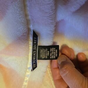 Victoria's Secret Plush Robe ladies XL